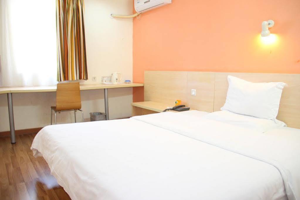 7Days Inn Dalian Harbour Square Ferry Terminal المظهر الخارجي الصورة