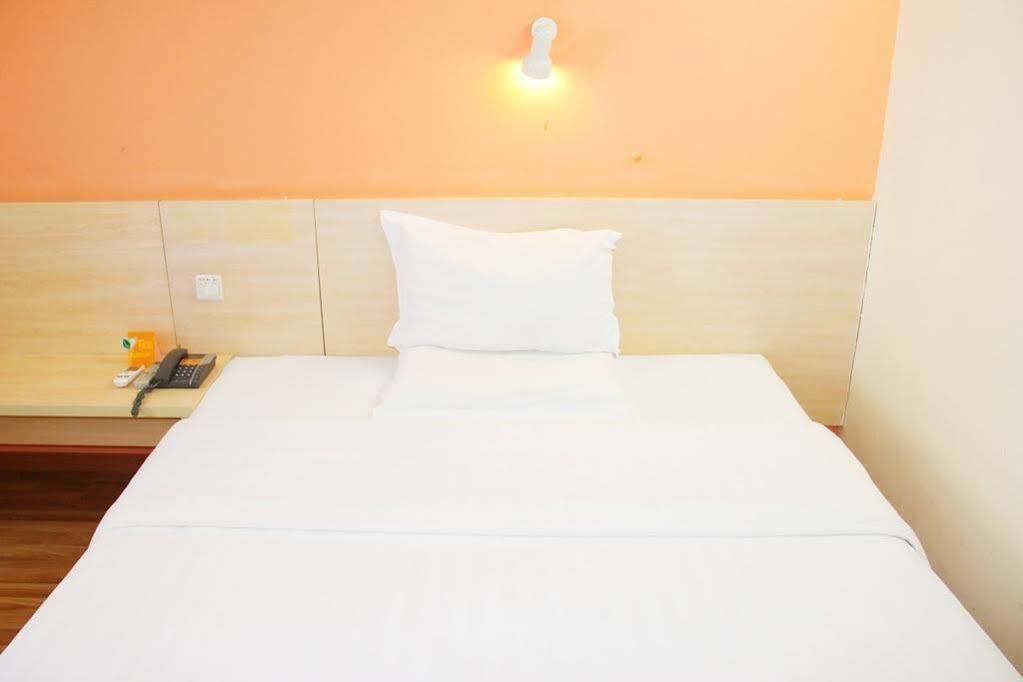 7Days Inn Dalian Harbour Square Ferry Terminal المظهر الخارجي الصورة