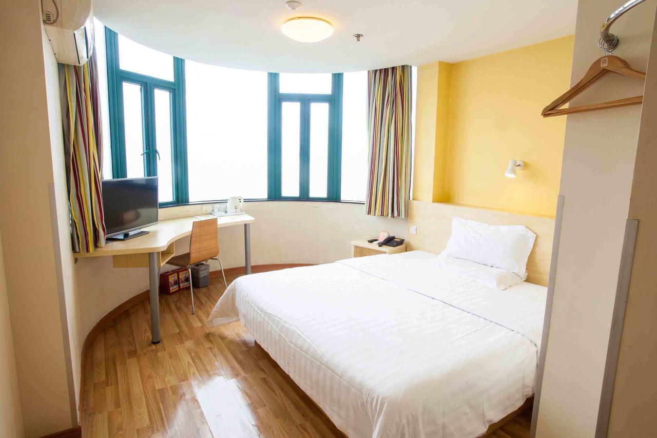 7Days Inn Dalian Harbour Square Ferry Terminal المظهر الخارجي الصورة