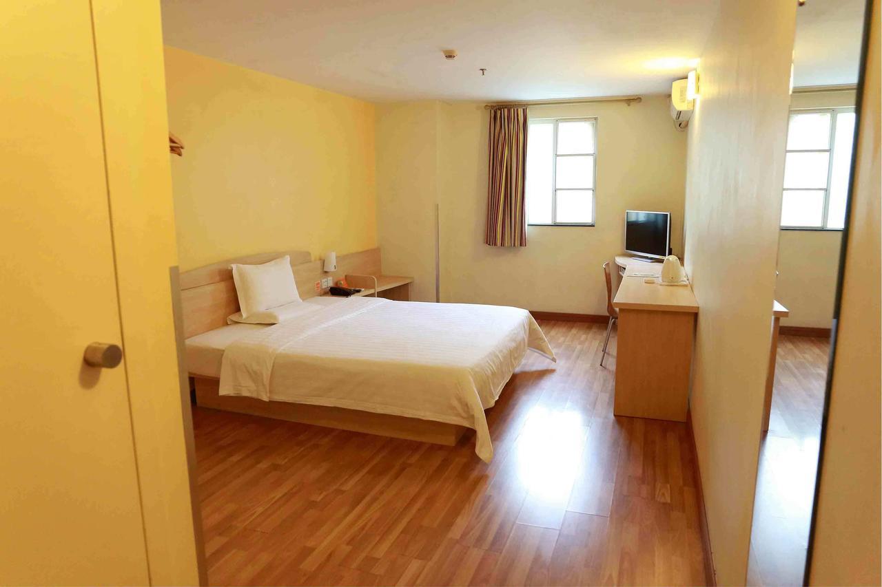 7Days Inn Dalian Harbour Square Ferry Terminal المظهر الخارجي الصورة